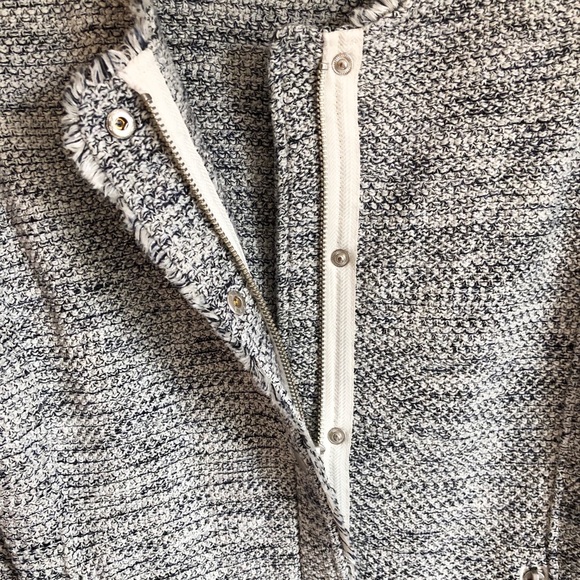 Nic + Zoe gray, cream, navy tweed blazer - Picture 3 of 5